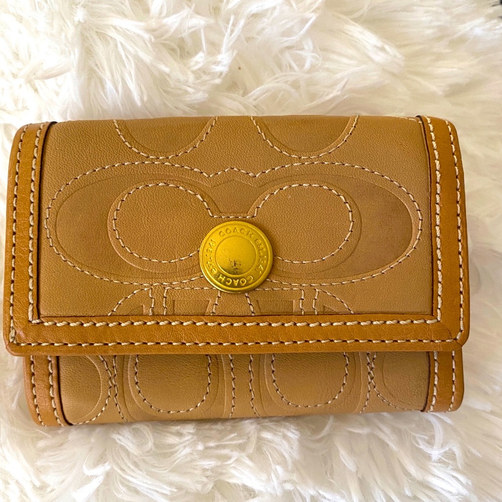 Vintage coach bi fold wallet
